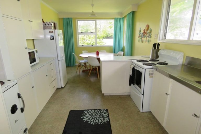 Photo of property in 14 Crampton Road, Reefton, 7830