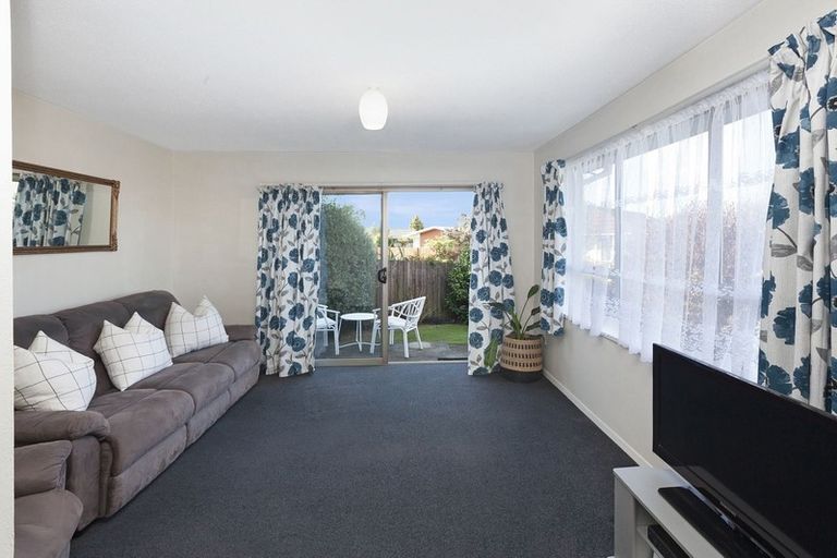 Photo of property in 5 Omega Place, Casebrook, Christchurch, 8051