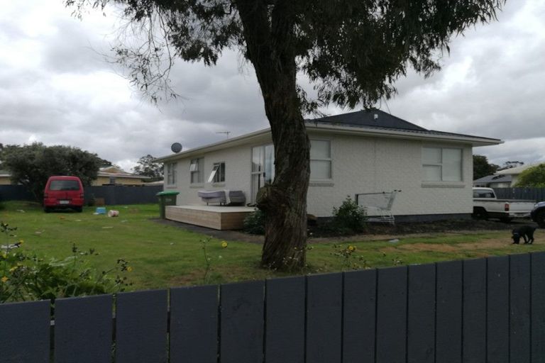 Photo of property in 18 Orly Avenue, Mangere, Auckland, 2022