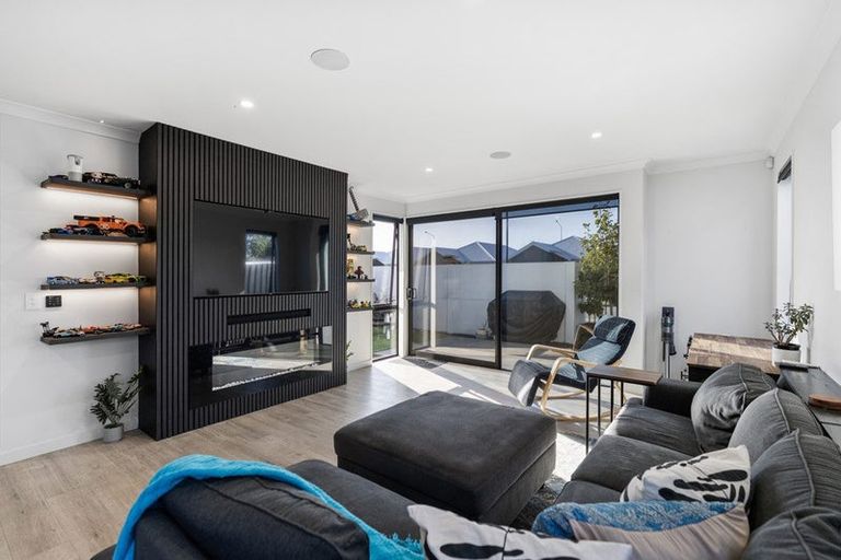 Photo of property in 17 Horoeka Street, Avonhead, Christchurch, 8042
