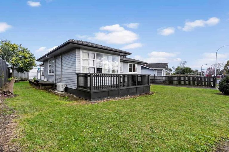 Photo of property in 119 Chichester Drive, Rosehill, Papakura, 2113
