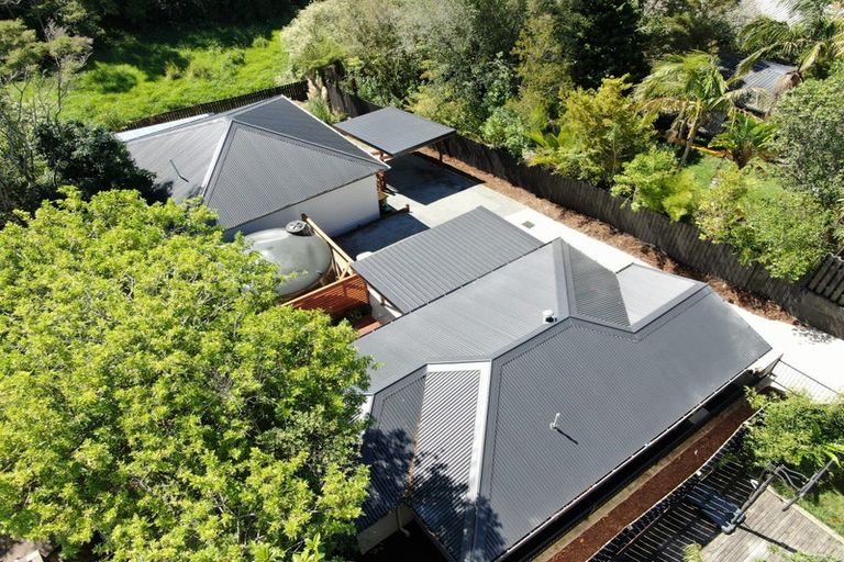 Photo of property in 61a Gledstane Road, Stanmore Bay, Whangaparaoa, 0932