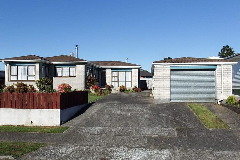 Photo of property in 49 Fabian Street, Stratford, 4332