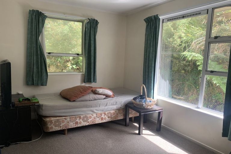 Photo of property in 18a Main Road, Wainuiomata, Lower Hutt, 5014
