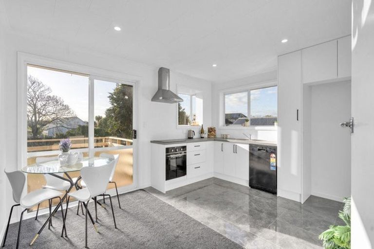 Photo of property in 41 Rowan Avenue, Aranui, Christchurch, 8061