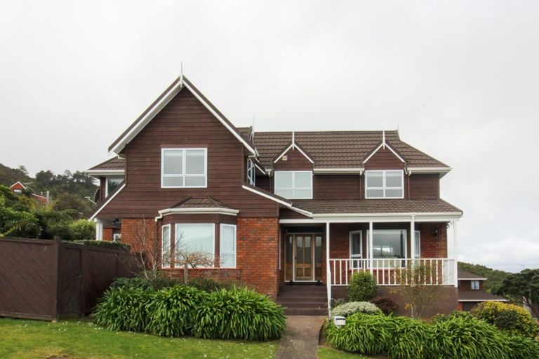 Photo of property in 28 Satara Crescent, Khandallah, Wellington, 6035