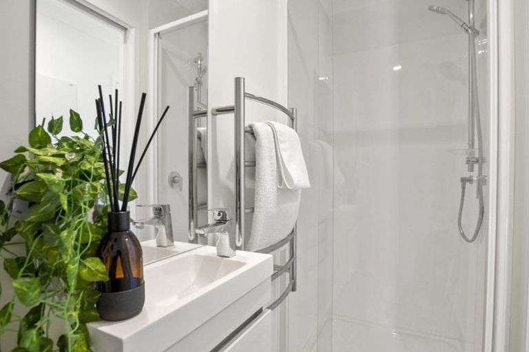 Photo of property in 500d Te Atatu Road, Te Atatu Peninsula, Auckland, 0610