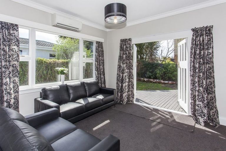 Photo of property in 61 Rhona Street, Linwood, Christchurch, 8062