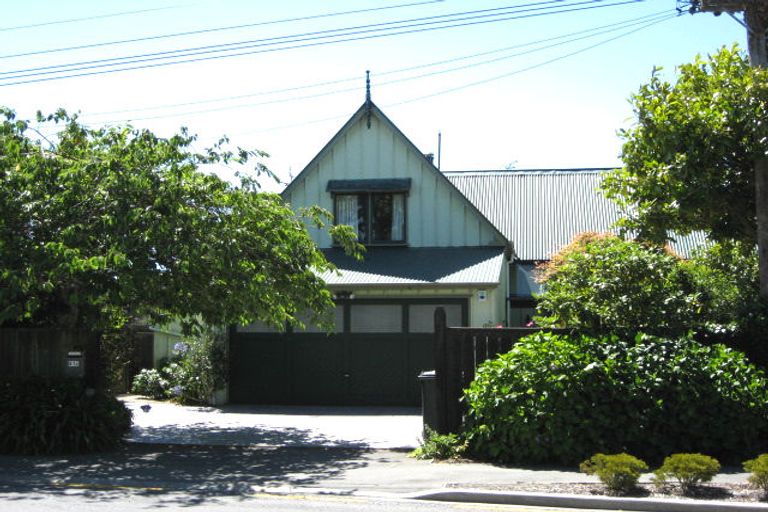 Photo of property in 81 Office Road, Merivale, Christchurch, 8014