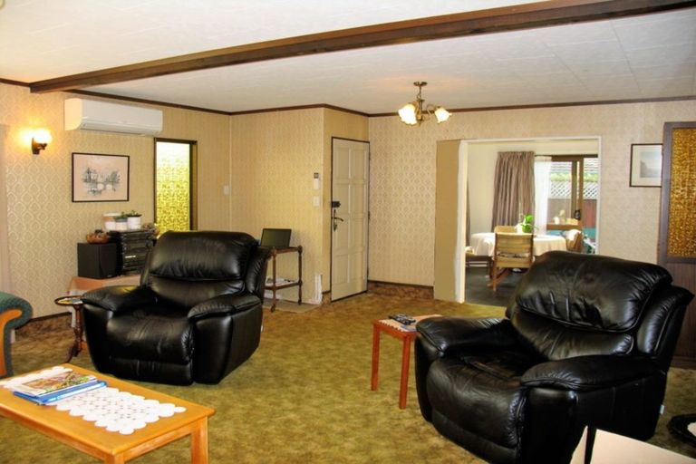 Photo of property in 5 Donegal Crescent, Tamatea, Napier, 4112