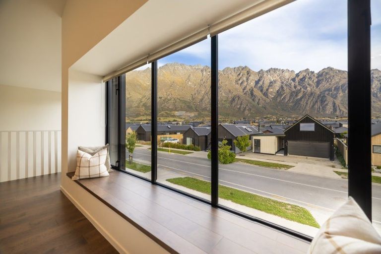Photo of property in 18 Grain Close, Jacks Point, 9371