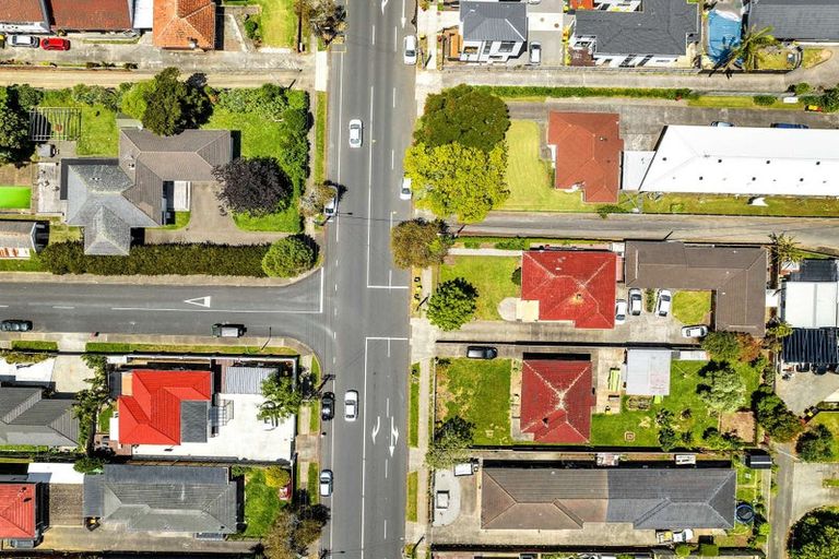 Photo of property in 1/5 Huia Road, Papatoetoe, Auckland, 2025