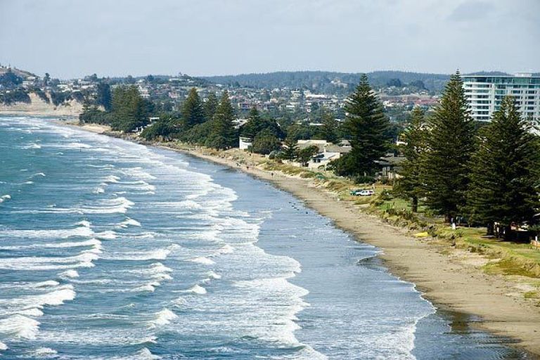 Photo of property in 399 Hibiscus Coast Highway, Orewa, 0931