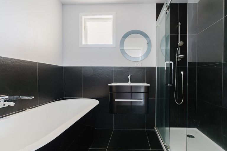 Photo of property in 456 Kahikatea Drive, Dinsdale, Hamilton, 3204