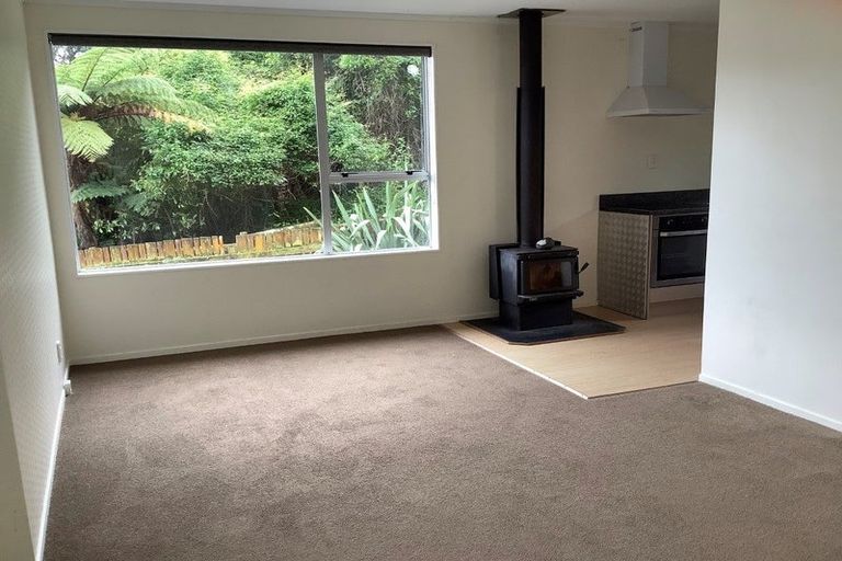 Photo of property in 3a Spruce Grove, Ranui, Porirua, 5024