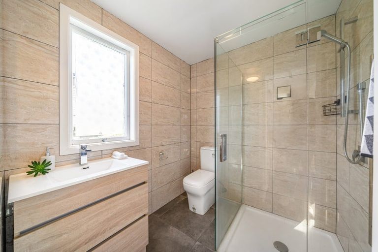 Photo of property in 188 Paremata Road, Paremata, Porirua, 5024