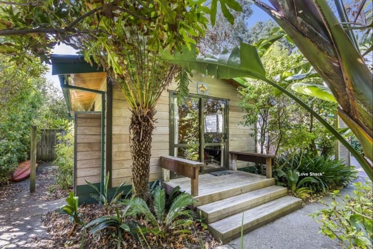 Photo of property in 419 Hibiscus Coast Highway, Orewa, 0931