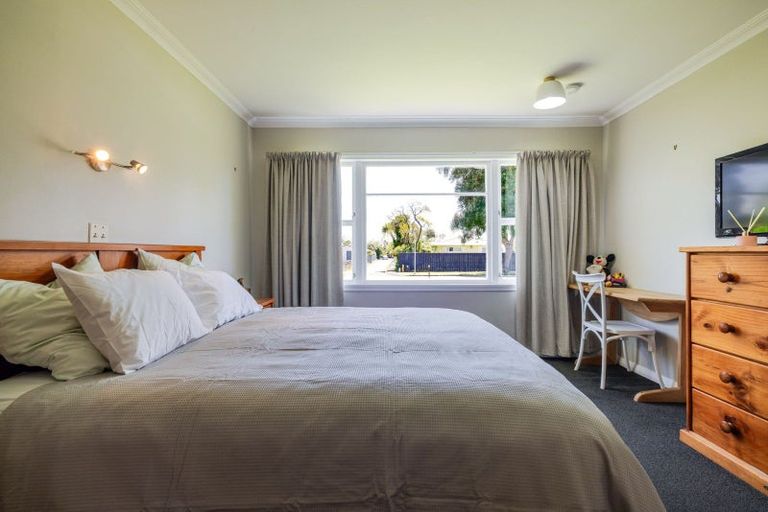 Photo of property in 52 College Street, Awapuni, Palmerston North, 4412