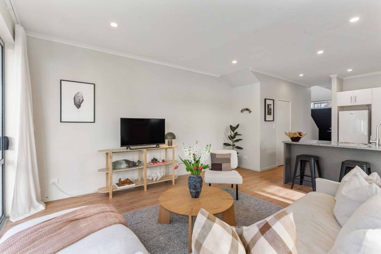 Photo of property in 6 Lester Street, Hobsonville, Auckland, 0616