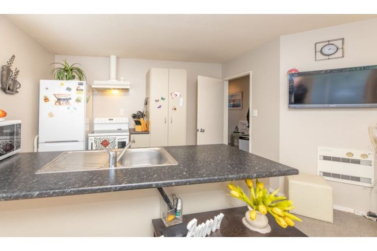 Photo of property in 4/16 Belfast Road, Belfast, Christchurch, 8051