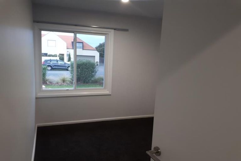 Photo of property in 113 Avonhead Road, Avonhead, Christchurch, 8042