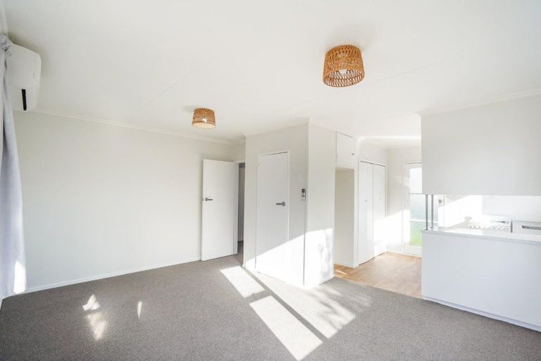 Photo of property in 42b Burns Avenue, Takaro, Palmerston North, 4412