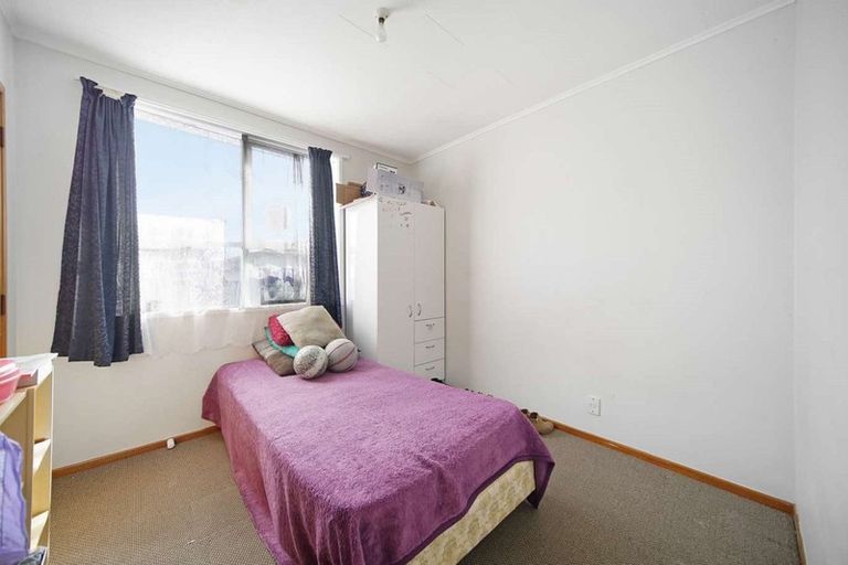 Photo of property in 489 Massey Road, Mangere, Auckland, 2022