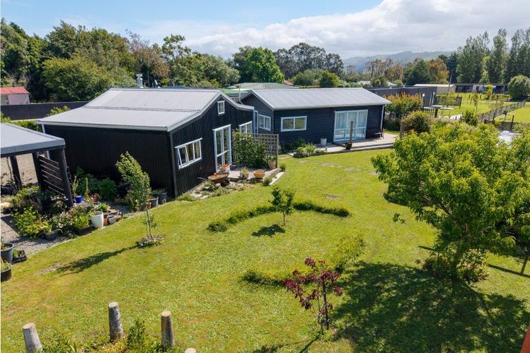 Photo of property in 113 Grey Street, Woodville, 4920