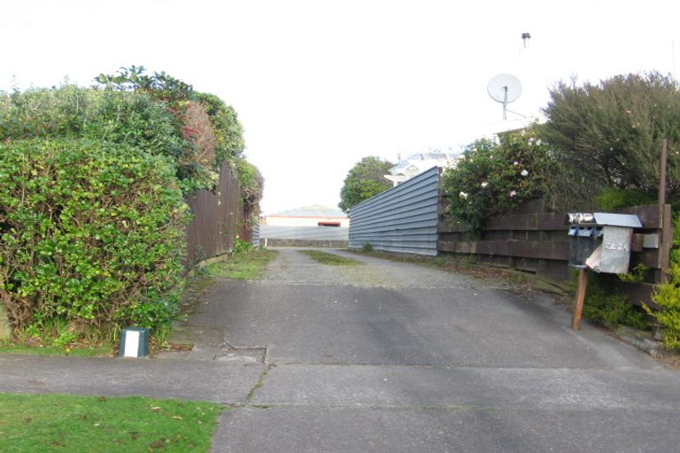 Photo of property in 24-26 Palliser Place, Milson, Palmerston North, 4414