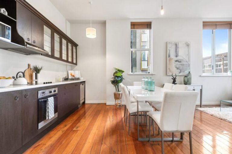 Photo of property in 28a Hanson Street, Mount Cook, Wellington, 6021