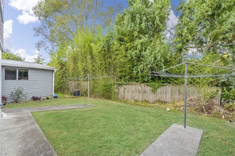Photo of property in 19 Sylvia Road, Hillcrest, Auckland, 0627