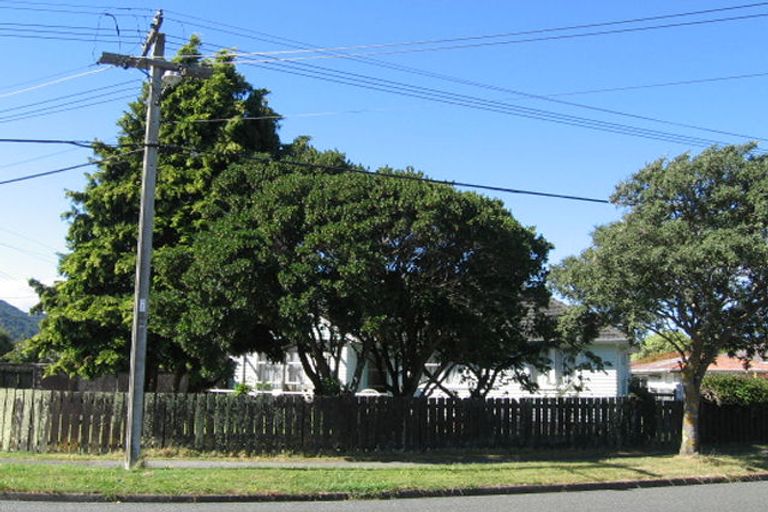 Photo of property in 28 Milton Street, Trentham, Upper Hutt, 5018