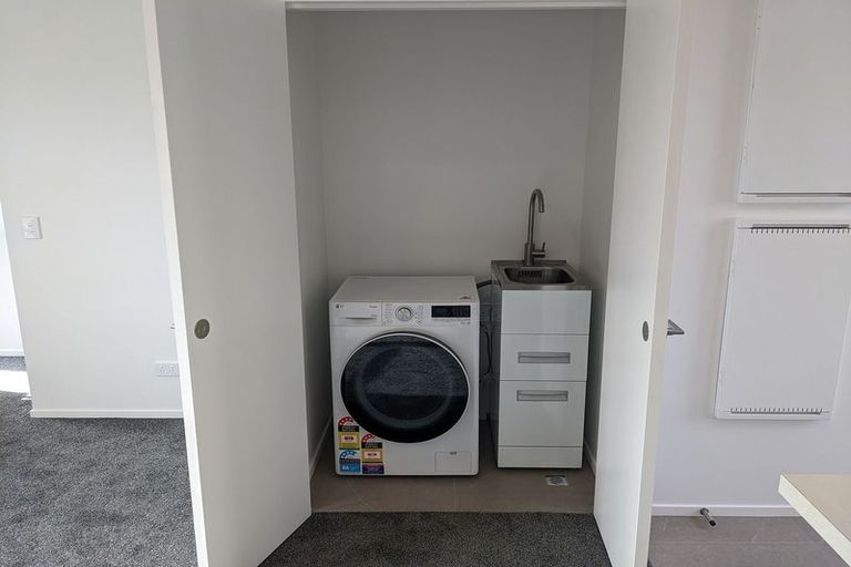 Photo of property in 2/37 Grafton Street, Waltham, Christchurch, 8011