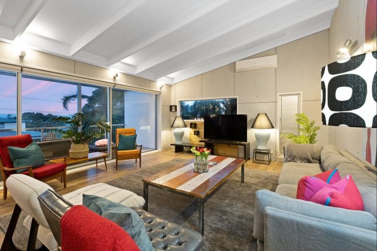 Photo of property in 42 Old North Road, Orewa, 0931