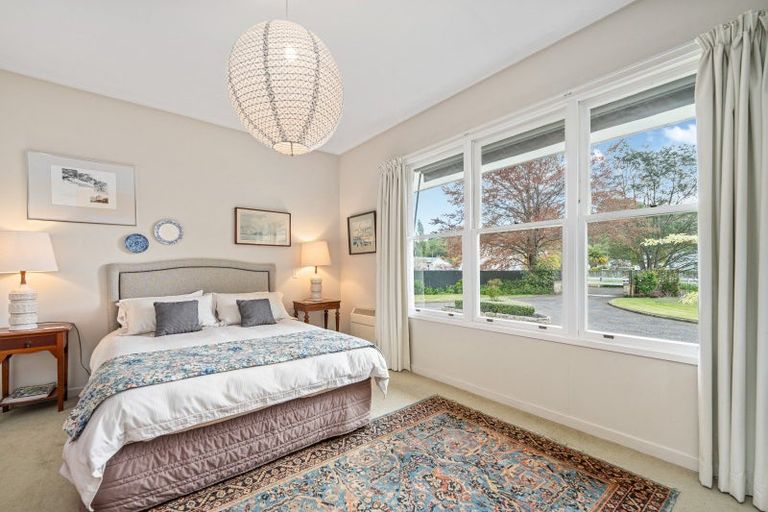 Photo of property in 48 Paraekaretu Street, Hunterville, 4730