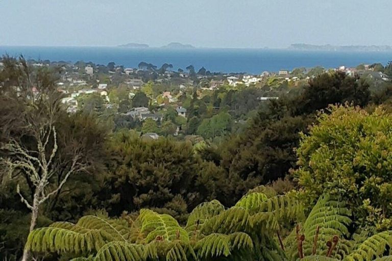 Photo of property in 330 Glenvar Road, Torbay, Auckland, 0630