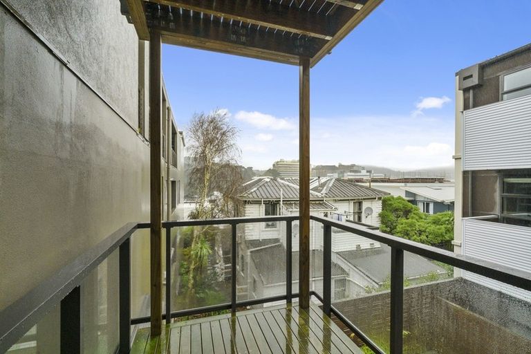 Photo of property in Detroit Apartments, 204/181u Tasman Street, Mount Cook, Wellington, 6021