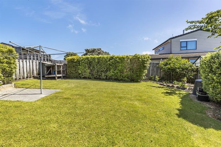 Photo of property in 22 Mercury Way, Whitby, Porirua, 5024