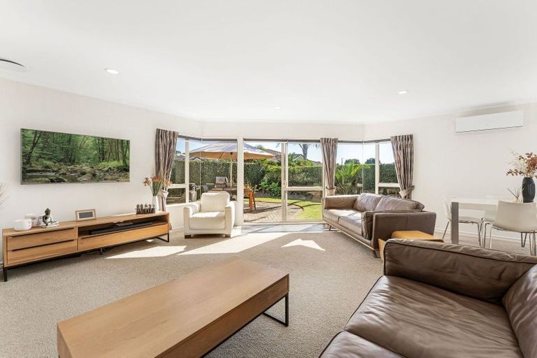 Photo of property in 18a Haven Grove, Papamoa Beach, Papamoa, 3118