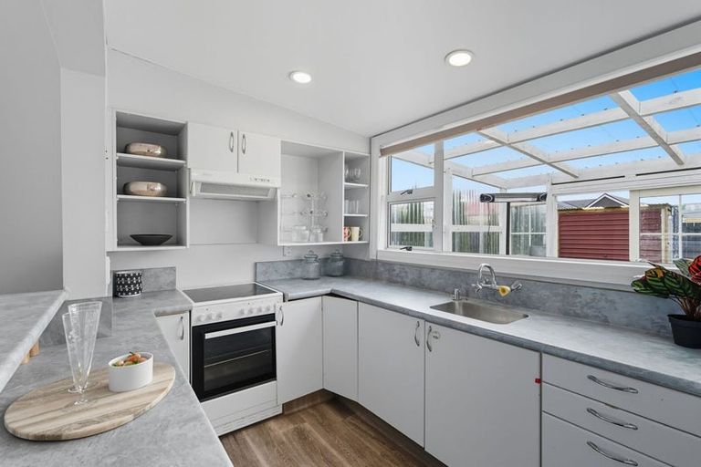 Photo of property in 228 Oxford Street, South Dunedin, Dunedin, 9012
