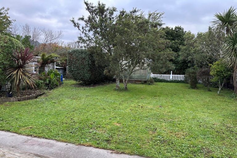 Photo of property in 45b Brandon Street, Featherston, 5710