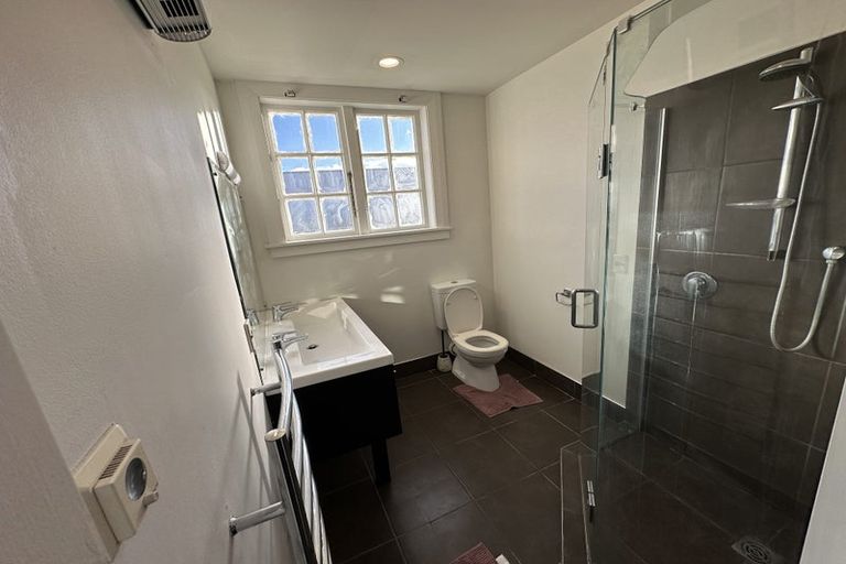 Photo of property in 28 King Street, Coalgate, 7673