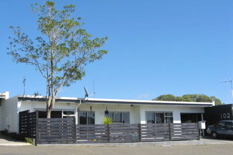 Photo of property in 102 Hillcrest Road, Whakatane, 3120