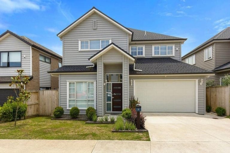 Photo of property in 19 Ballindrait Drive, Flat Bush, Auckland, 2019