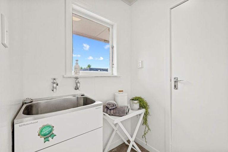 Photo of property in 47 Northcote Road, Northcote, Christchurch, 8052