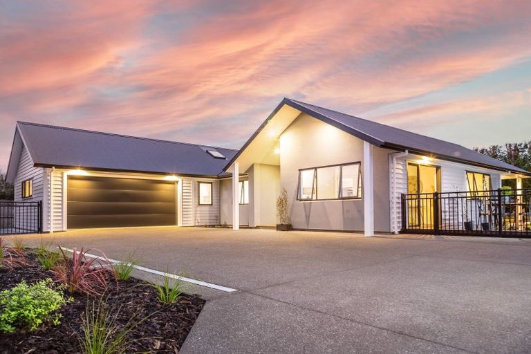 Photo of property in 29 Westwood Avenue, Greytown, 5712