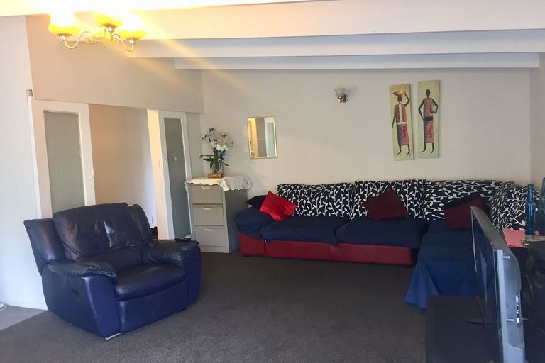Photo of property in 23 Rowandale Avenue, Manurewa, Auckland, 2102