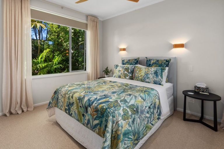 Photo of property in 3 Skippers Close, Haruru, 0204