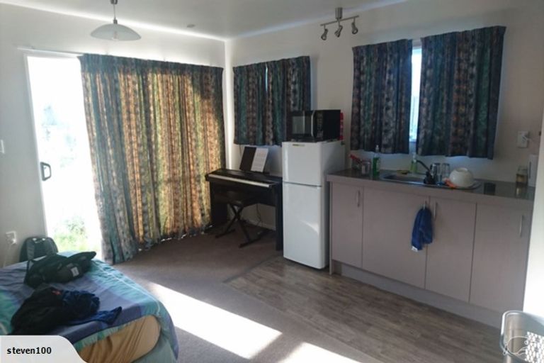 Photo of property in 21 Glencoe Street, Burnside, Christchurch, 8053