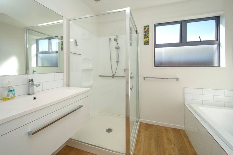 Photo of property in 131 Tedder Avenue, North New Brighton, Christchurch, 8083